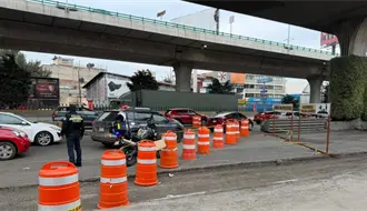 Caos en Periférico Norte: obras viales colapsan el tránsito en Naucalpan