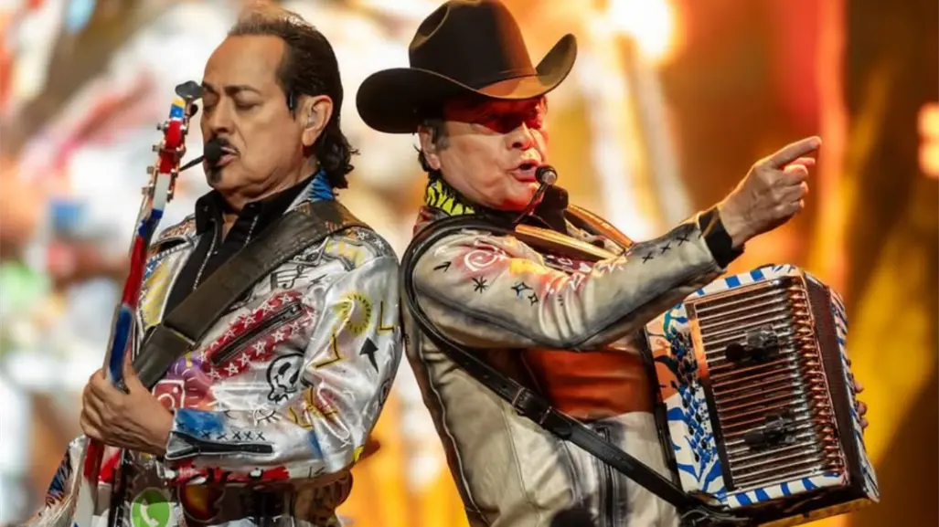 Los Tigres del Norte son premiados en Las Vegas