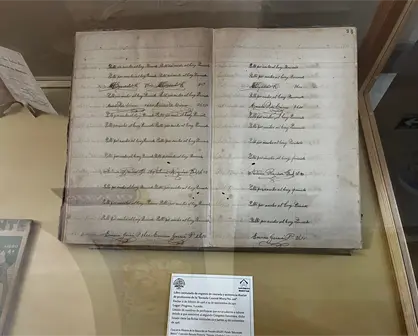 "El libro, raíz y voz de la educación en Yucatán" celebra la memoria educativa del estado