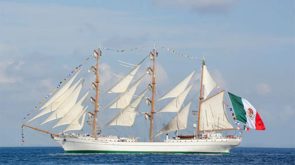 VIDEO| Así fue el arribo del Buque Escuela Cuauhtémoc al puerto de Progreso, Yucatán