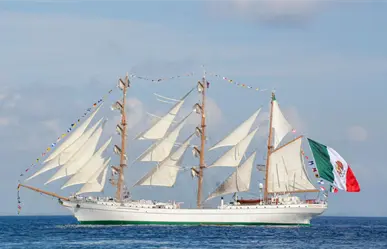 VIDEO| Así fue el arribo del Buque Escuela Cuauhtémoc al puerto de Progreso, Yucatán