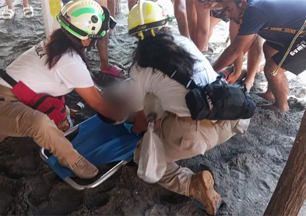 Bañistas en Chiapas fueron arrastrados por el mar