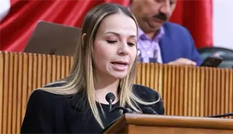 Aile Tamez presenta plan para regular la operación y mantenimiento de bicis y patinetas eléctricas en Nuevo León