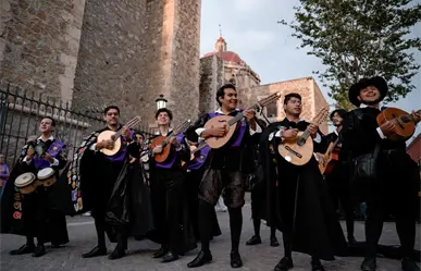 Música y leyendas llenarán las calles del Centro de Saltillo con nueva Callejoneada