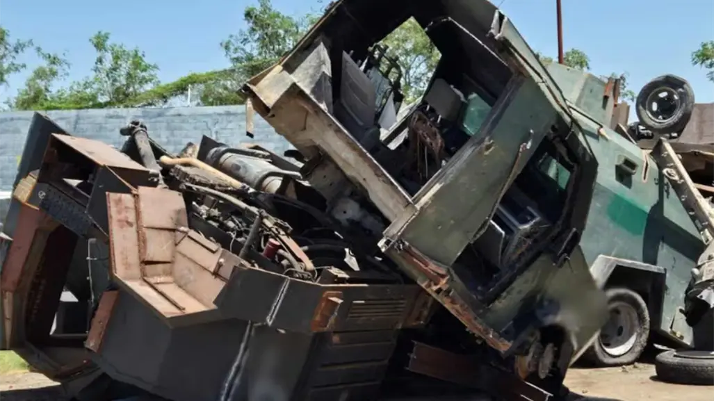 Decomisan 3 unidades monstruos con blindaje artesanal en camino que conectan a Tamaulipas con Nuevo León