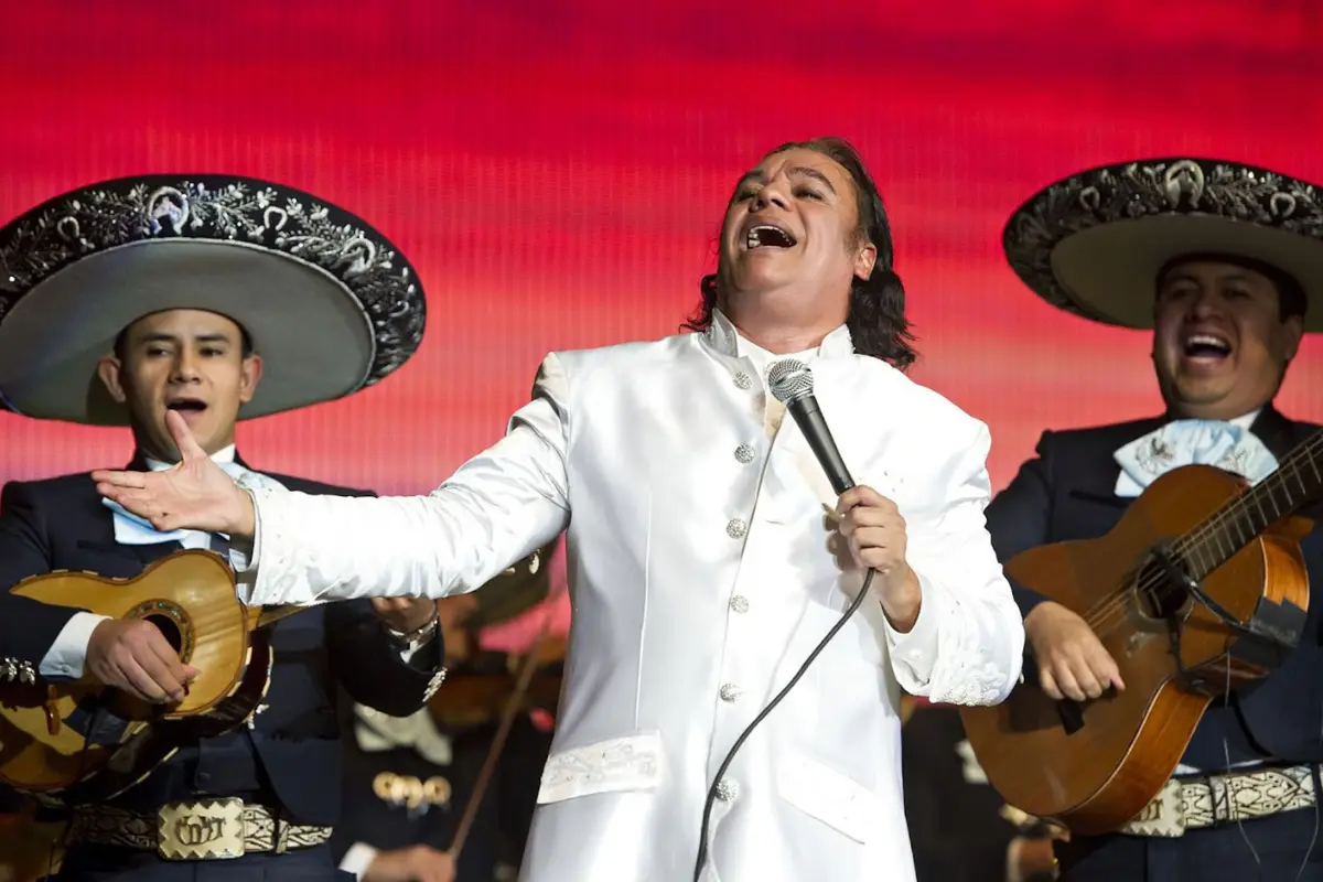 Juan Gabriel | WallpaperCave