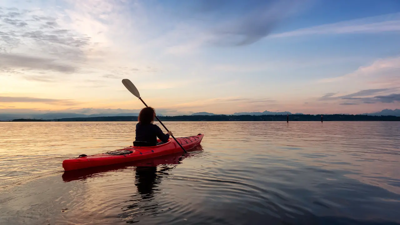 Valle de Bravo ofrece paisajes y actividades que hacen de este Pueblo Mágico un destino único antes de que termine 2025. Foto: Canva