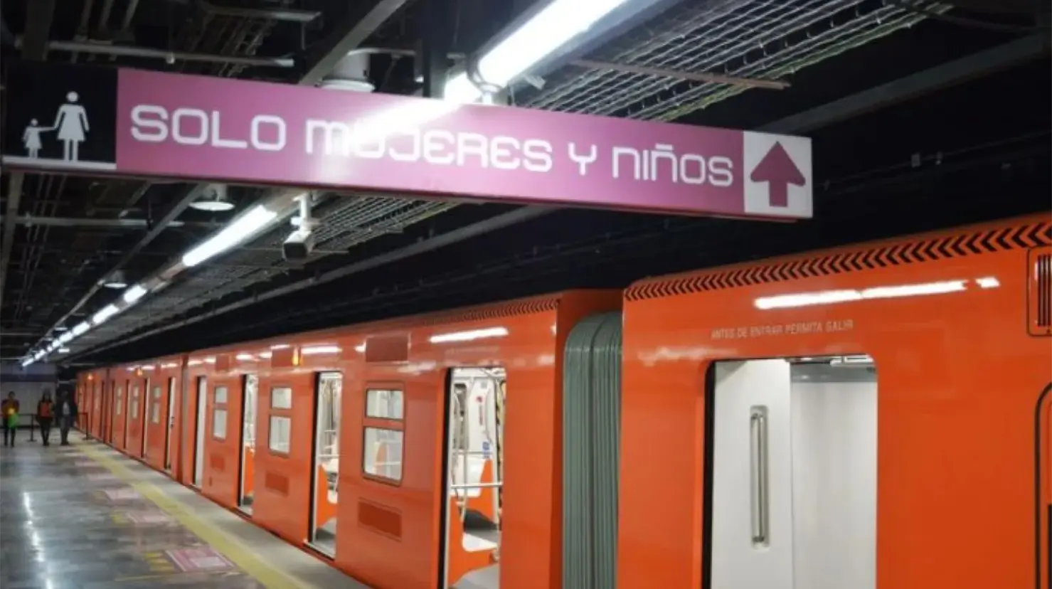 Línea 1 del Metro de CDMX. Foto: @MetroCDMX| Canva