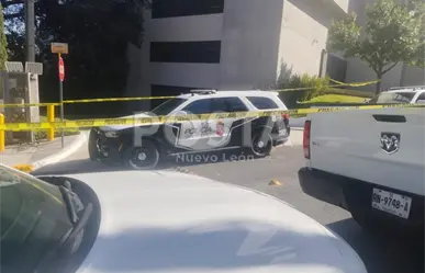 Empleada doméstica muere al caer de séptimo piso de la Torre Alpino en San Pedro Garza García