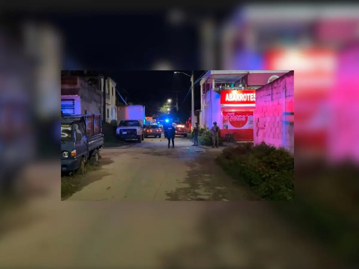 La violencia sigue afectando a Cancún, ahora con un ataque registrado la noche del lunes que dejó como víctimas a una pareja que esperaba el nacimiento de su bebé.- Fuente Noticias Quintana Roo