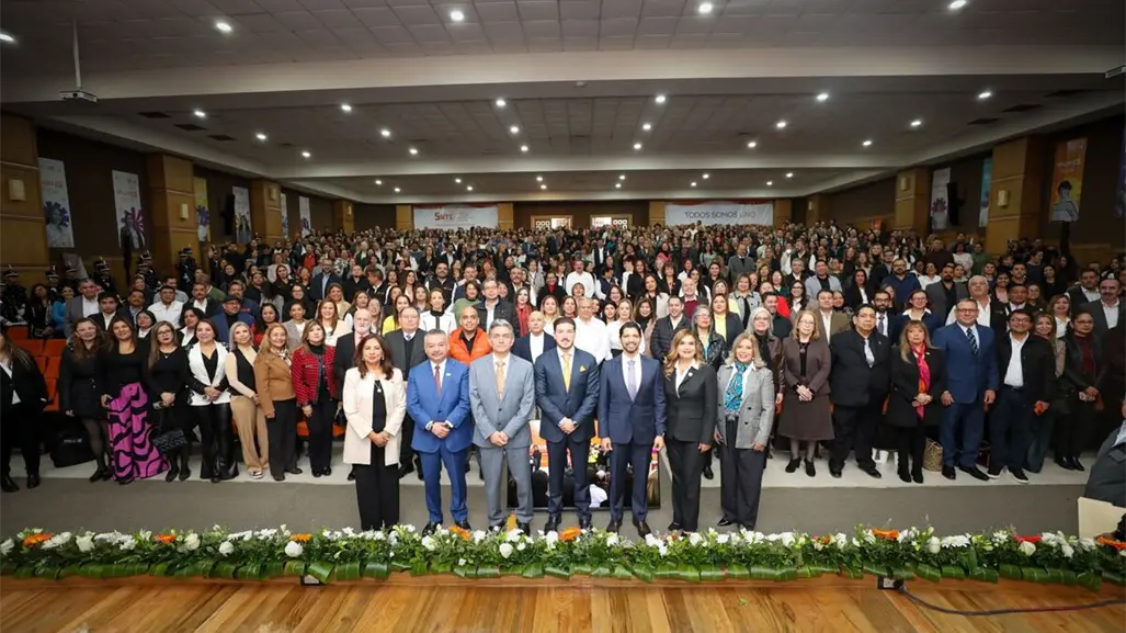 Samuel García garantiza el pago del aguinaldo y prestaciones al magisterio de Nuevo León