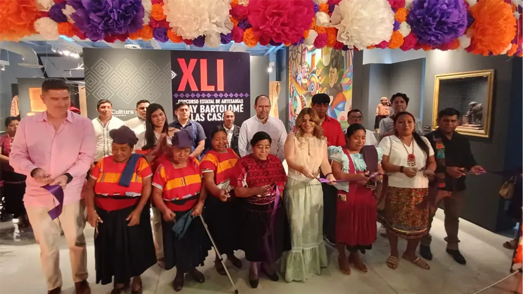 Premian a 65 artesanos de Chiapas; sus obras serán subastadas en el extranjero