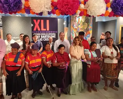 Premian a 65 artesanos de Chiapas; sus obras serán subastadas en el extranjero