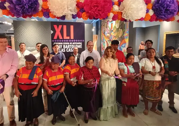 Premian a 65 artesanos de Chiapas; sus obras serán subastadas en el extranjero