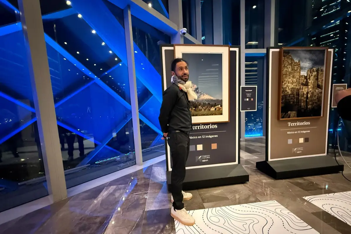 Santiago Arau expone su arte en BBVA. Foto: Cortesía