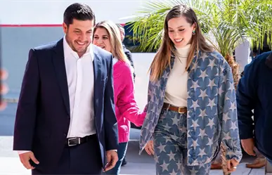 Tarjeta Ayudamos Nuevo León: Raúl Cantú y Mariana Rodríguez empiezan programa de beneficio a mujeres en Salinas Victoria