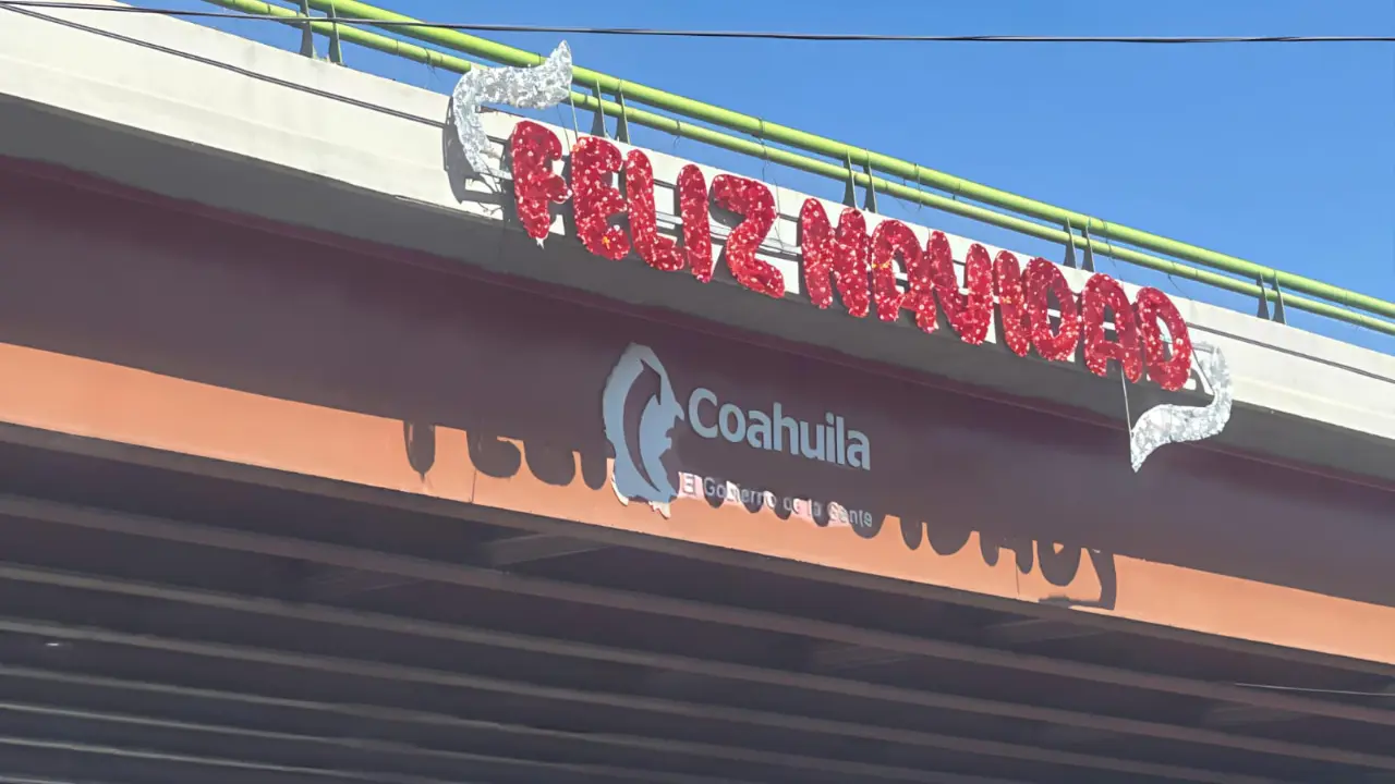 Entre las novedades que se instalarán en los próximos días se encuentran figuras luminosas y estructuras decorativas./Foto: Marco Juárez