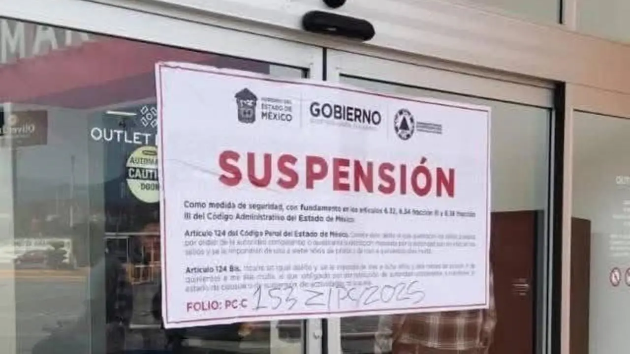 ¿No habrá Buen Fin en Lerma? Autoridades clausuran centro comercial por irregularidades. Foto: Especial