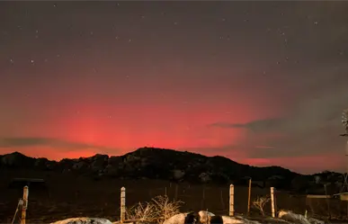 Galería | Sorprende aurora boreal en Baja California: el fenómeno iluminó el cielo del norte de México