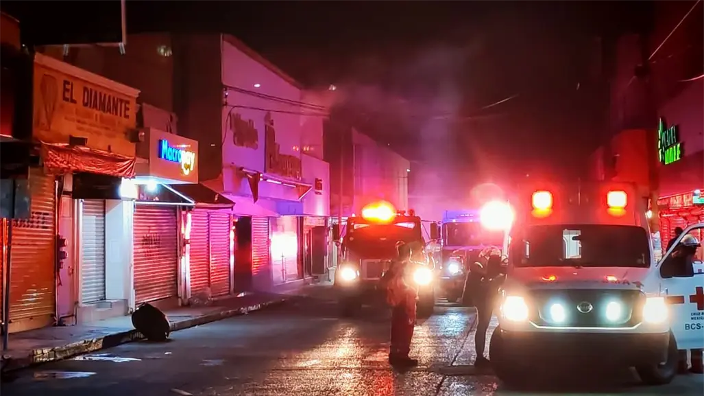 Otro incendio en zapatería B Hermanos del Centro de La Paz alarma a vecinos