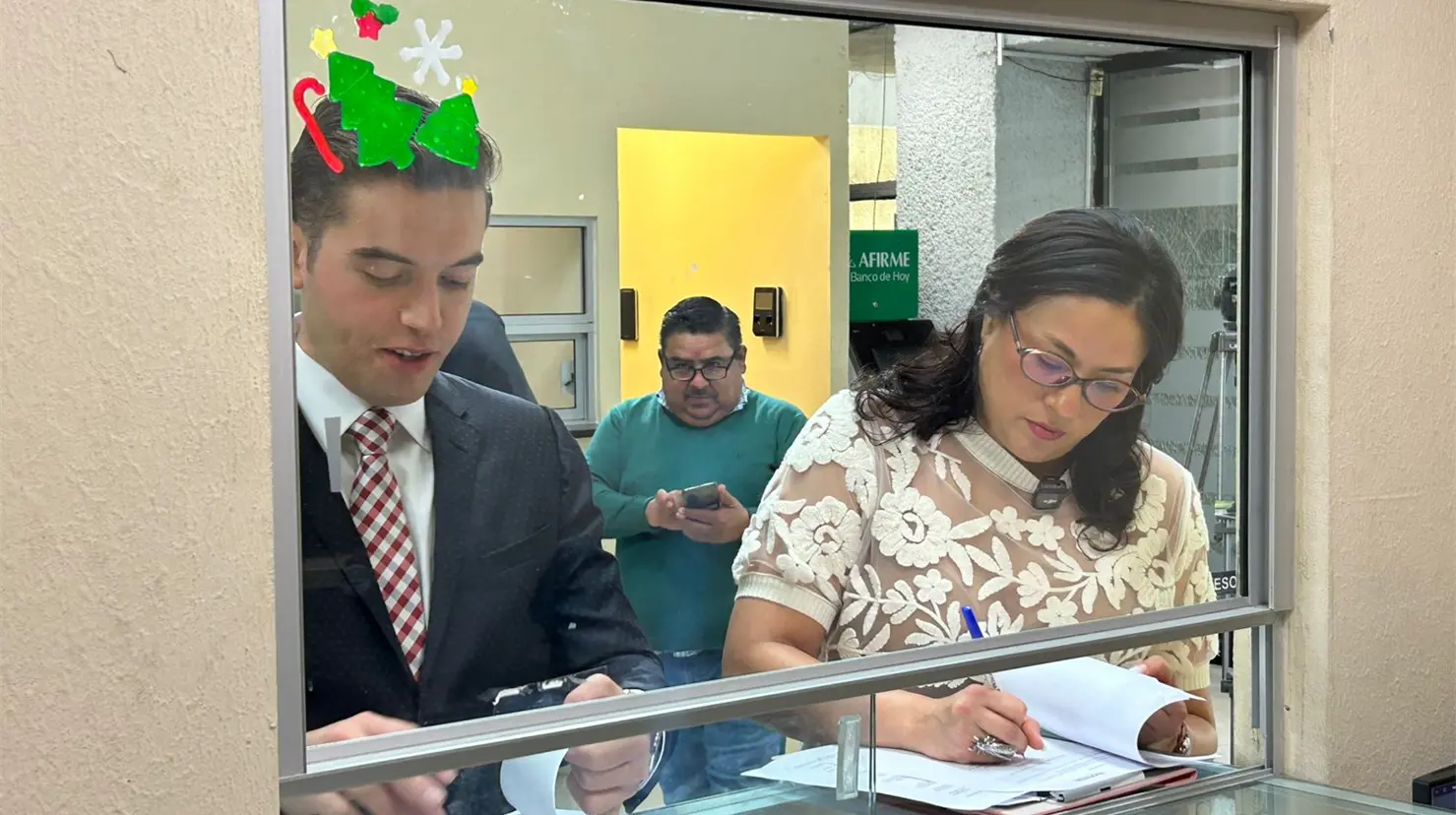 De acuerdo con los legisladores morenistas, esta iniciativa plantea beneficiar con tarifas preferenciales o subsidiadas a quienes registren un consumo doméstico responsable. Foto: Diego Ovalle.