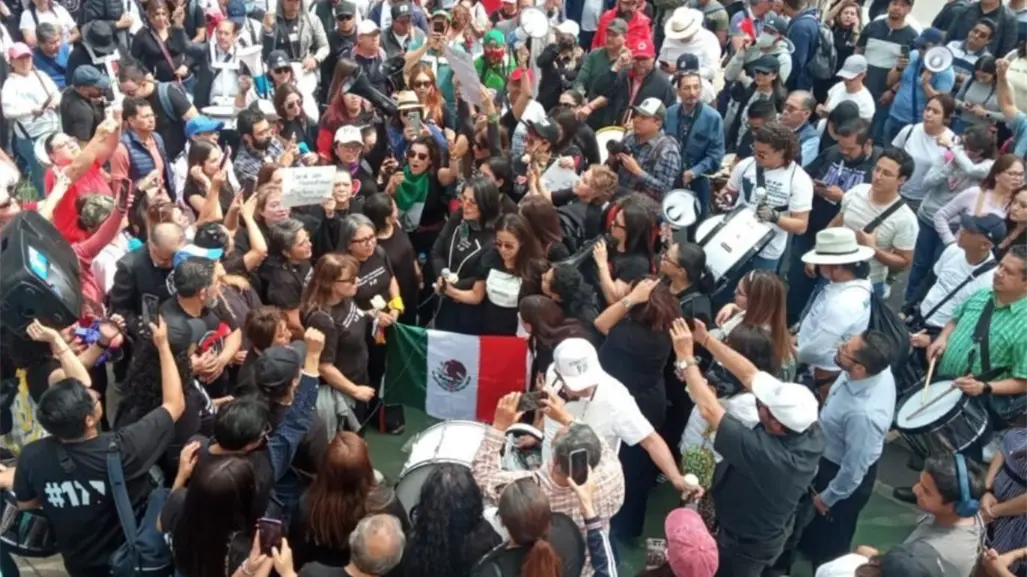 Protestan en CDMX magistrados cesados; exigen pago de liquidaciones