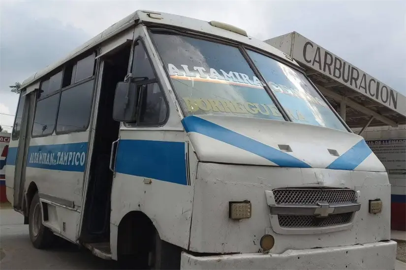 El costo del transporte público en la zona conurbada del sur de Tamaulipas incrementará de 11 a 12 pesos a partir de diciembre. Foto: Axel Hassel