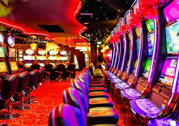 UIF bloquea 13 casinos, dos de Grupo Salinas, por presunto lavado de dinero