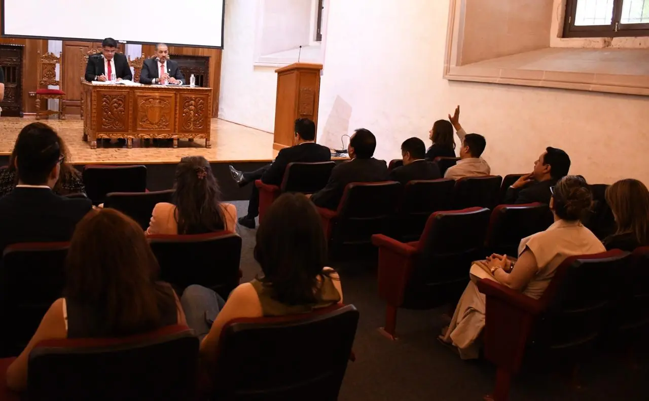 La Junta Directiva de a UJED aprobó 5 nuevos posgrados. | Foto: UJED.