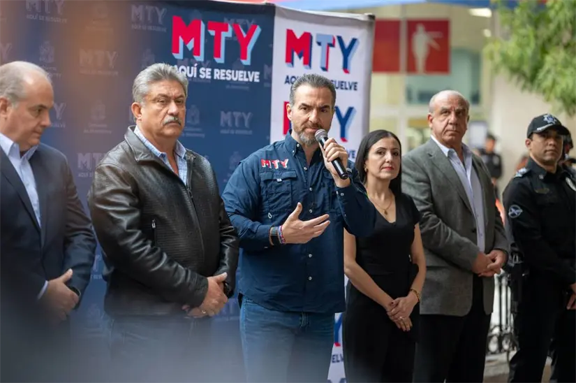 imagen recuadro Alcalde de Monterrey, Adrián de la Garza. Foto: Gobierno de Monterrey