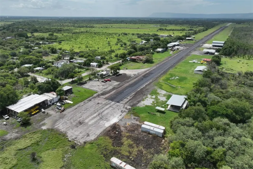 “La rehabilitación del aeródromo ‘Las Huastecas’ | Foto: SOP