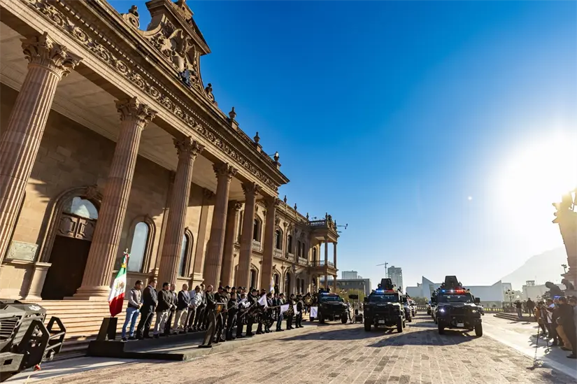 imagen recuadro El operativo de seguridad del Buen Fin 2025 contempla la participación de Fuerza Civil, Guardia Nacional y las policías municipales de todo el estado. Foto: Gobierno de Nuevo León.