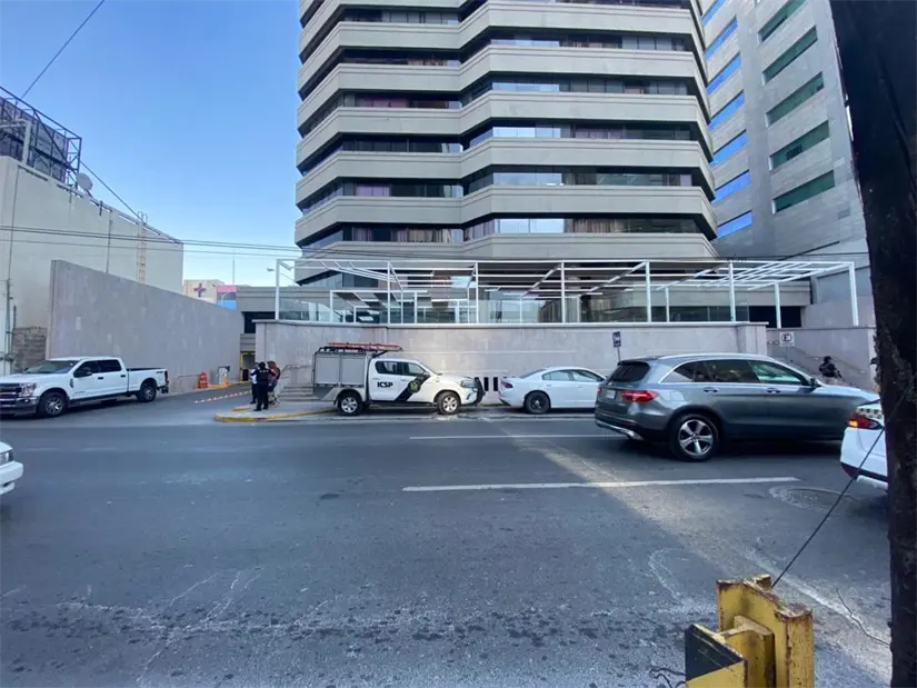 imagen recuadro La investigación de un posible secuestro de una influencer llevó a la Fiscalía Antisecuestros a catear un consultorio en Monterrey. Foto: Brenda Reza