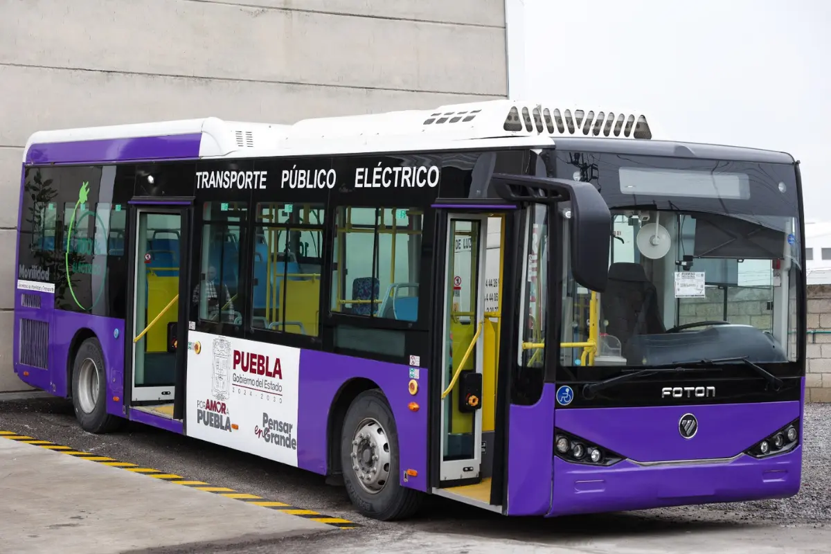 Camión eléctrico de Puebla. Foto: Archivo Jafet Moz