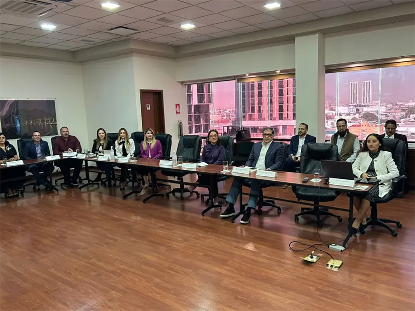 Esta mañana, el Congreso de Nuevo León y el Gobierno del Estado llevan a cabo la primera reunión sobre el presupuesto 2026. Foto: Diego Ovalle