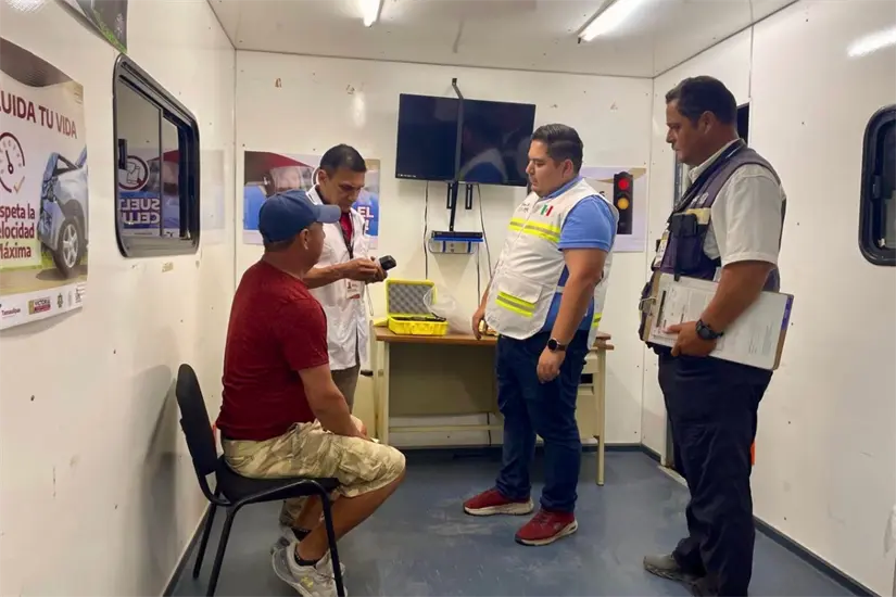 Examen de alcohol | Foto: Tránsito Victoria