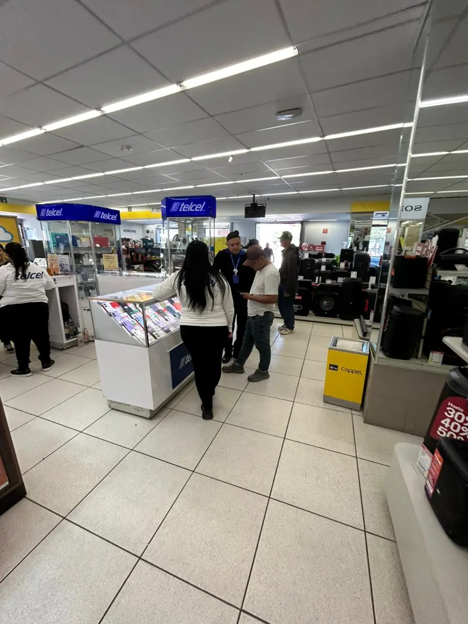 FOTOS | El Buen Fin 2025 y las imágenes que dejó en Durango en el primer día de ofertas