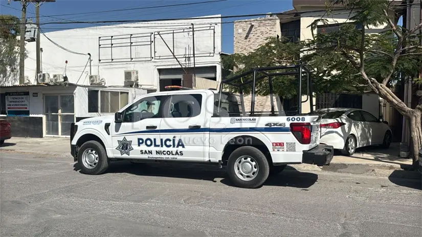 imagen recuadro Con amenazas y armas de fuego, exigieron a las víctimas la entrega de sus pertenencias y del material del negocio. Foto: POSTA.