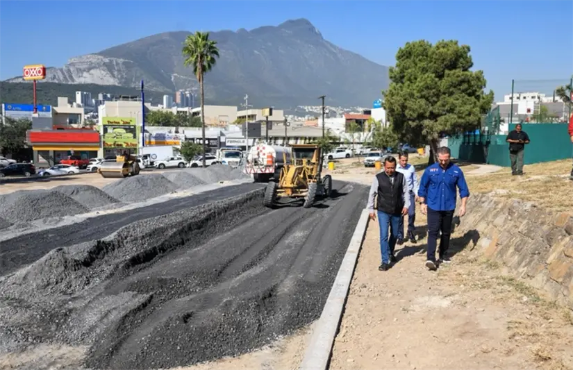 imagen recuadro Equipo de Obras Públicas revisa detalles y adecuaciones del espacio Foto: Gobierno de Monterrey
