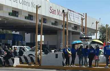 VIDEO | CNTE toma caseta en la México-Puebla y automovilistas pasan sin pagar el peaje