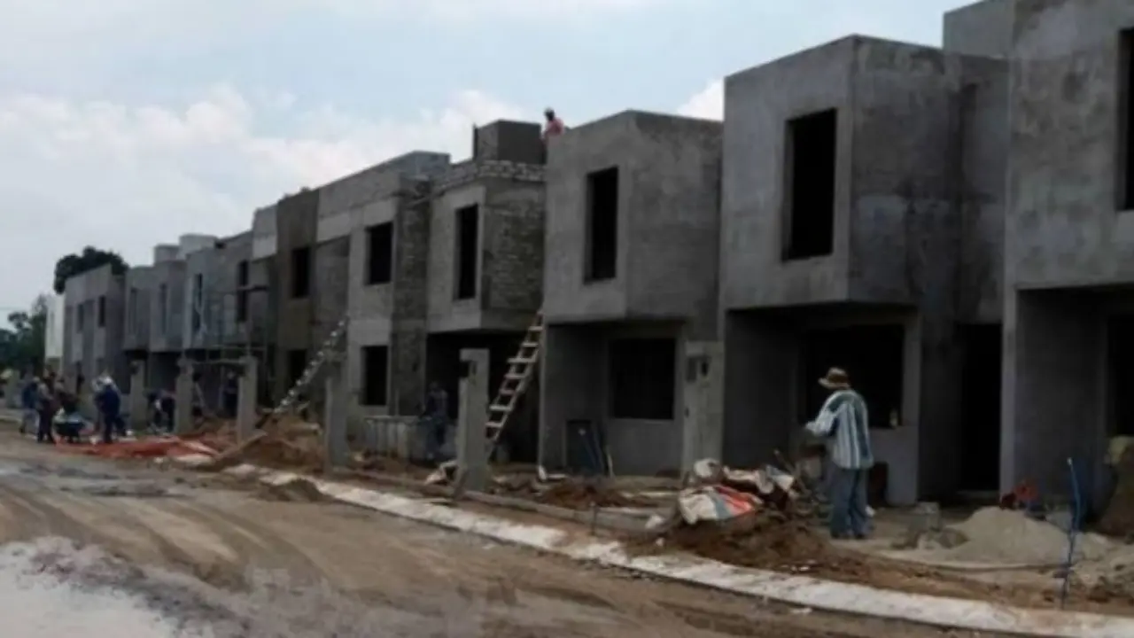 Construcciones en el Edomex. | Foto: X (@Rayas10Maria)