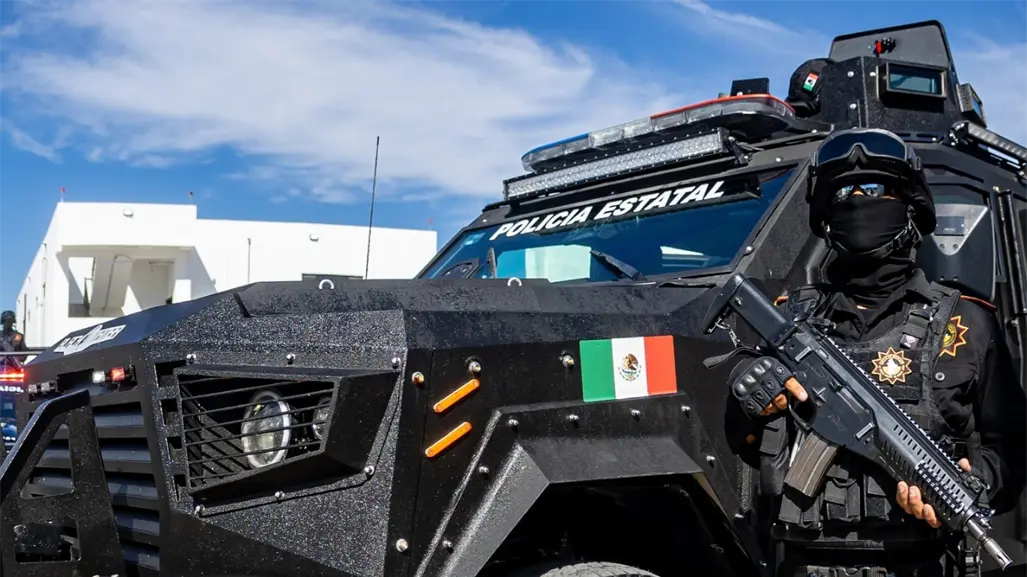 Suspenden a policías estatales e investigan muerte de detenido en centro de Monterrey