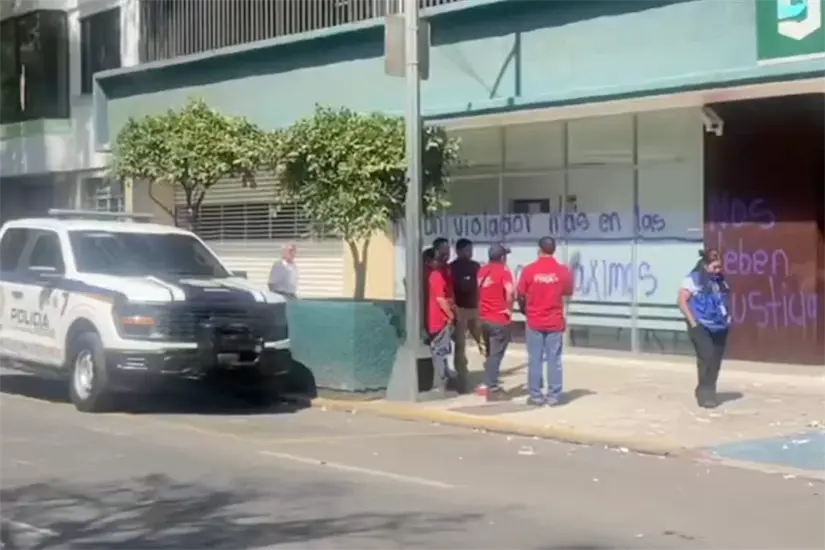 imagen recuadro Manifestación en la sede del Poder Judicial en la colonia San Rafael. Foto: Captura de pantalla