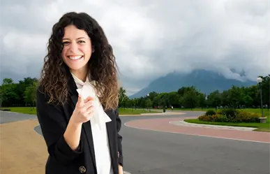 ¿Qué nos hace realmente felices? Regiomontanos comparten sus respuestas en un paseo por el Parque Fundidora
