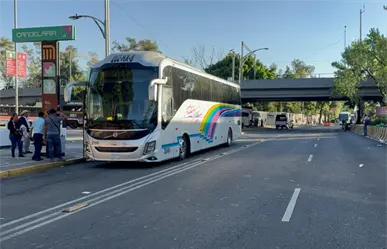 CNTE retira plantón en la Cámara de Diputados y concluye paro de 48 horas
