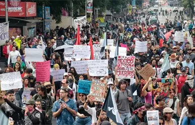 EN VIVO | Marcha de la Generación Z avanza hacia el Zócalo de CDMX