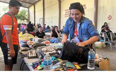 Así operan las nenis en Monterrey: el lugar que hace más fácil vender por Facebook Así operan las nenis en Monterrey: el lugar que hace más fácil vender por Facebook