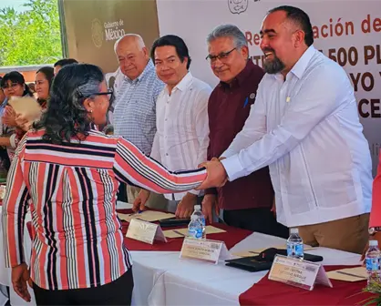 Entregan 500 plazas en Baja California Sur tras más de 20 años de espera