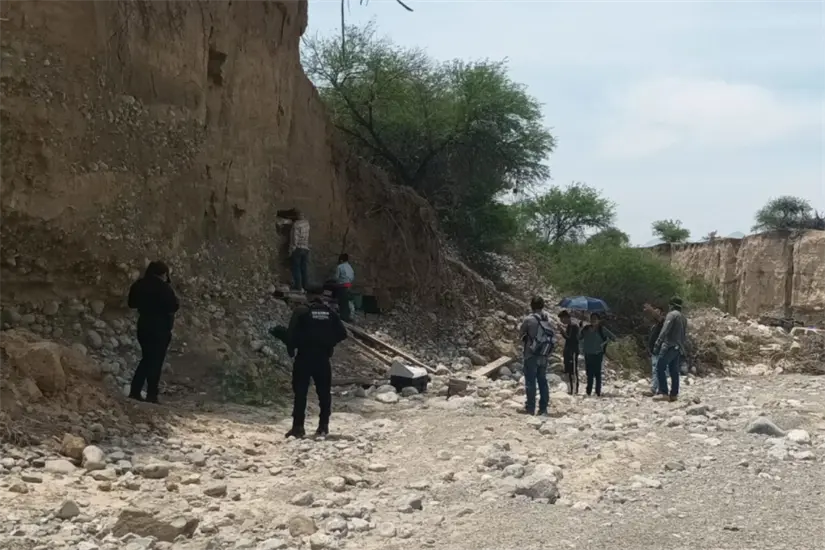 imagen recuadro Descubrimiento de fósiles de megafauna en el altiplano de Tamaulipas. Foto: Daniel Espinoza
