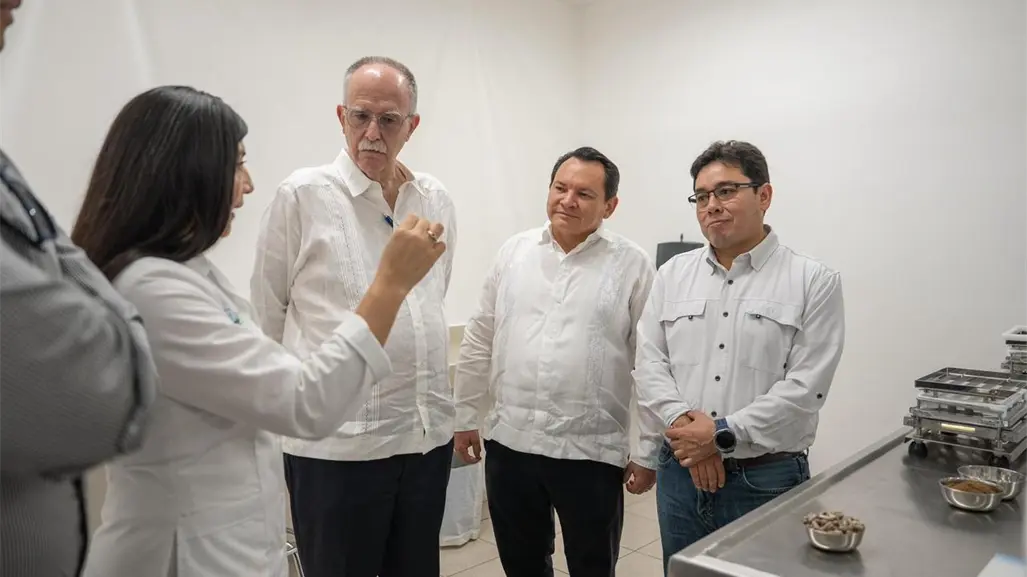 Gobierno de Yucatán y Sader evalúan nueva biofábrica para combatir gusano barrenador